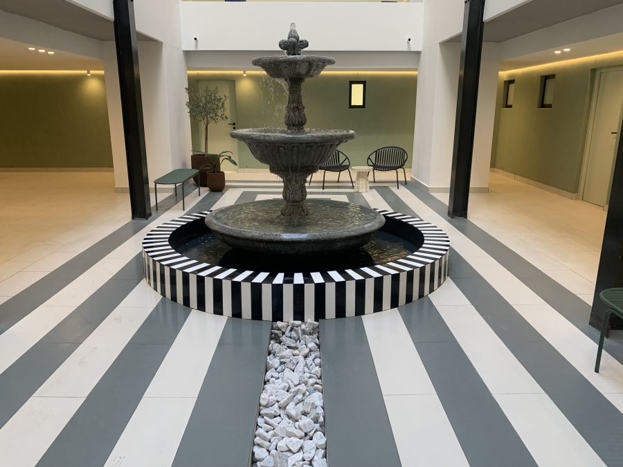1 Bedroom Property for Sale in Sea Point Western Cape